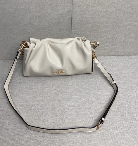 Faye Shoulder Bag CV529 white NWT