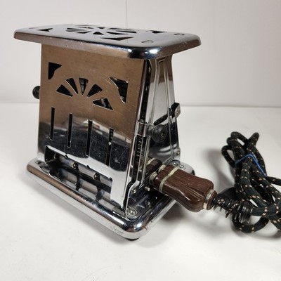 VINTAGE ELECTRIC TOASTER CHROME UNIVERSAL LANDERS, FRARY & CLARK E79312 (AS IS)
