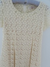 Anthropology  Lace Dress in beige with  Lining Sz s/P