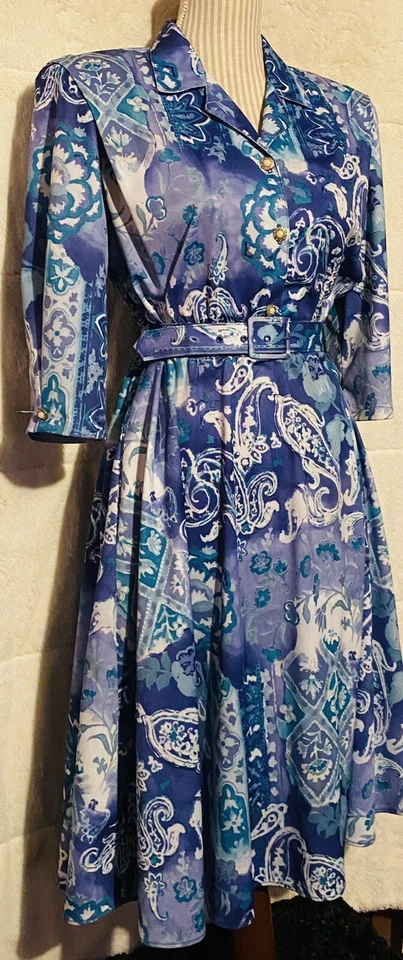 Vestido De Colección Años 70 80 California LOOKS Floral Paisley Cinturón Día del Té Azul Para Mujer’s 8P Foto 2 de 4