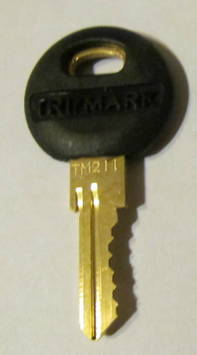 1 TRIMARK KEY TM211 30-400 30-450 ENTRANCE BAGGAGE RV MOTORHOME KEY ...