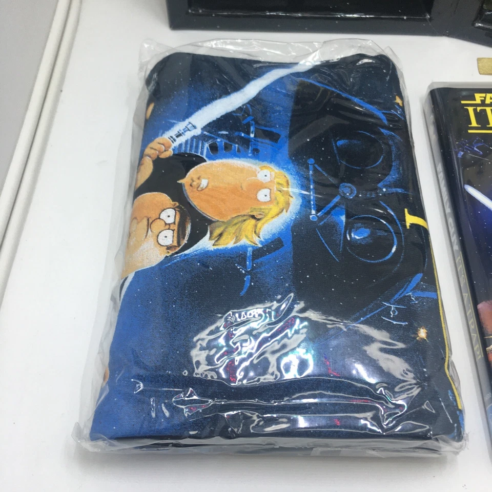 Family Guy Its A Trap DVD Star Wars Box Set Complete Set With Unopened T-shirt - image 3 of 4