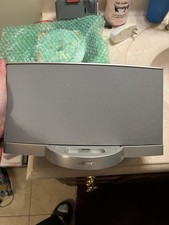 BOSE SoundDock Series 2 30 Pin No Remote Control No Power Supply Silver