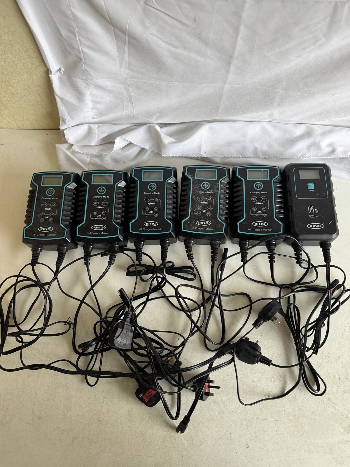 6x RSC806 906 Ring 6A Smart Battery Charger Battery Maintainer LCD Read Desc