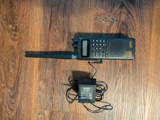 Uniden Bearcat BC60XLT1 30 Channel 10 Band Radio Handheld Scanner W/Antenna EXC 