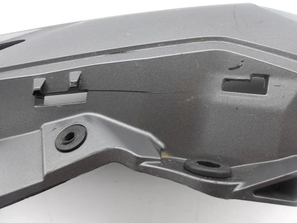 Tapa Lateral Derecha YAMAHA 500 TMAX 2008 A 2011 - Imagen 3 de 4