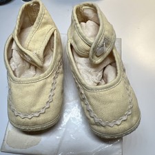 Vintage Baby Infant Cloth Crib Shoes Booties Yellow Inbox