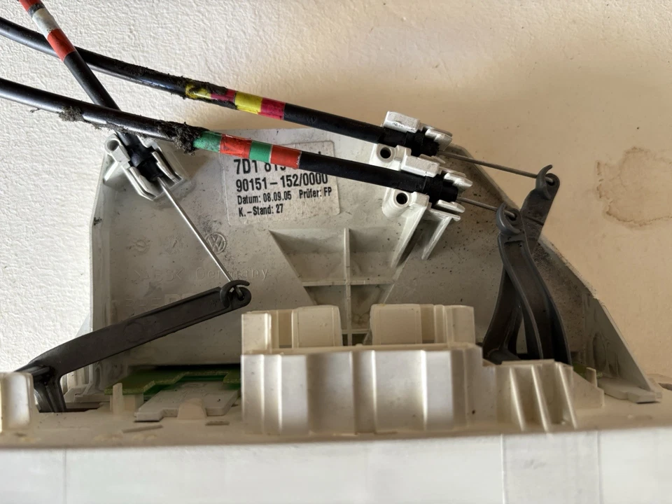 VW T4 Heater Dial Controls WITHOUT Cables Perfect Working Order 7D1819045L - Image 3 of 4