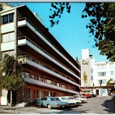 c1970s Portland, OR Carsun Arms Motor Hotel Parked Cars Advertising PC Vtg A240