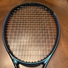 wilson ultra 108 v4 16x18 4  grip Excellent condition
