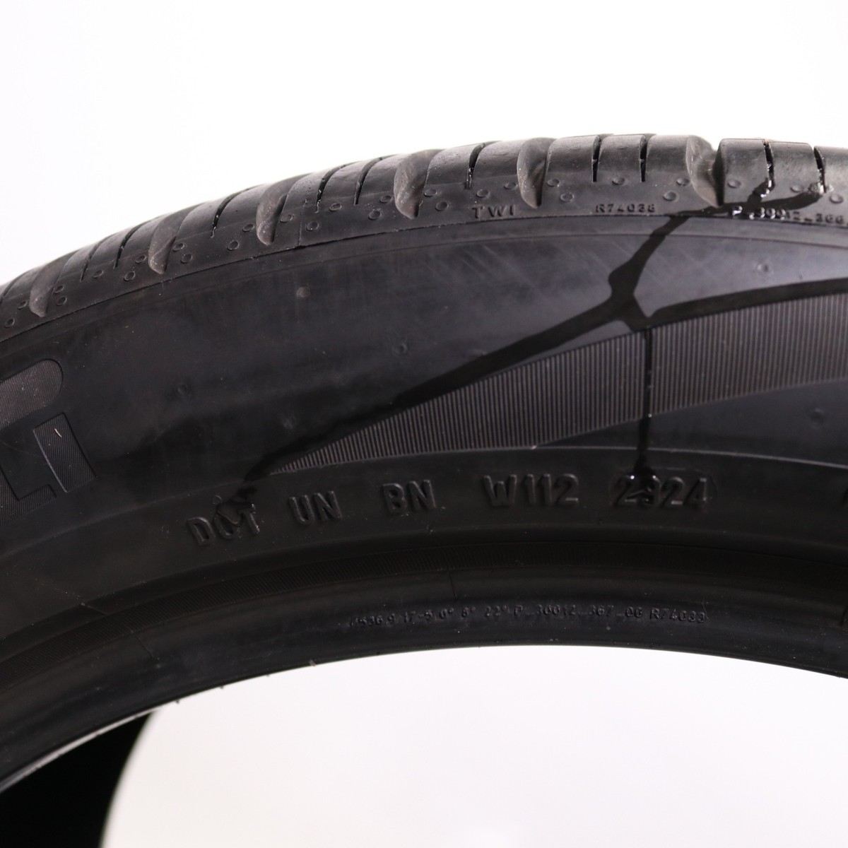 Set of 2 Used 315/40R21 Pirelli Scorpion Zero All Season MO - 111H