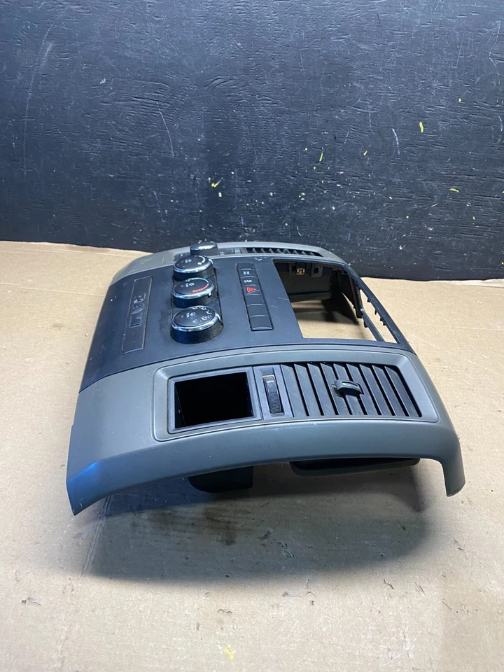 2009 to 2012 Dodge Ram 1500 Center Dash Radio Screen Climate Panel r2542 DG - Image 4 of 4