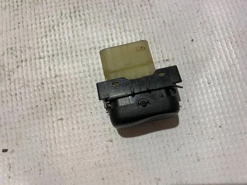 MERCEDES-BENZ M W163 ESP-Taste A1638202710 1638202710 3.20 Petrol 21491108