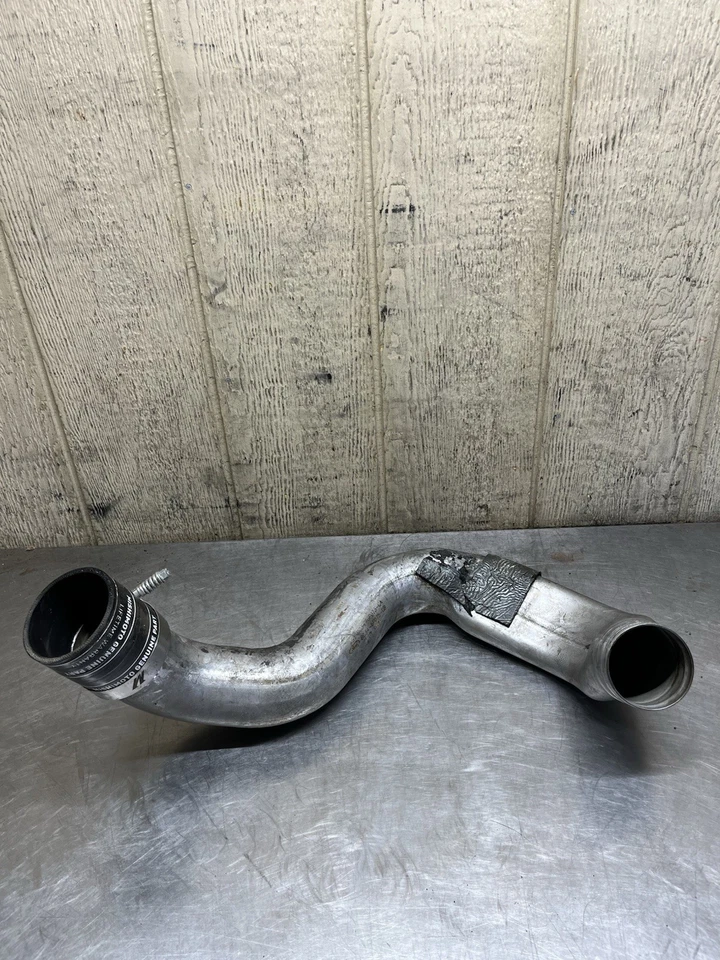 08-10 Tubos de tubo intercooler Powerstroke Powerstroke OEM FORD F250 F350 6,4 L Foto 2 de 4