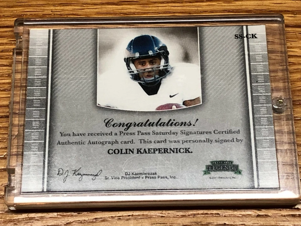 Colin Kaepernick 2011 Press Pass Saturday Signatures Red Autograph Auto  - Image 2 of 4