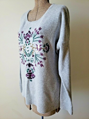 Suéter Sonoma Mujer XL Gris con Púrpura Verde Floral Bordado Suave Pullover - Imagen 2 de 8