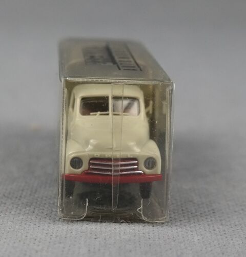 BREKINA H0,1:87 Opel Blitz plataforma/lona "Gebr.Menzel & Cie" #0310 - Imagen 2 de 5