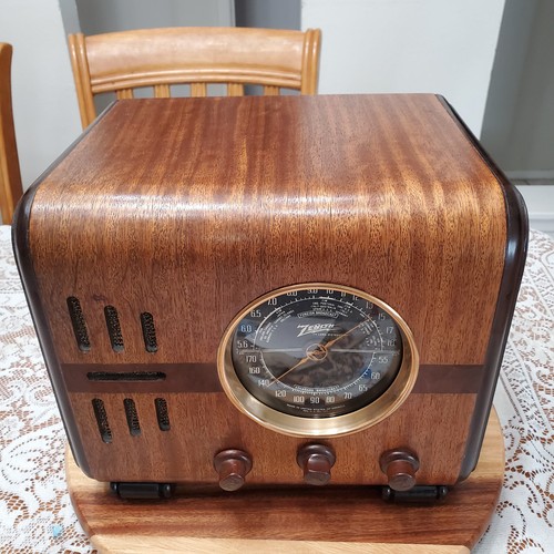 Gorgeous Vintage 1937 Zenith Black Dial Cube Radio 5S218 Restored Excellent - Picture 4 of 24