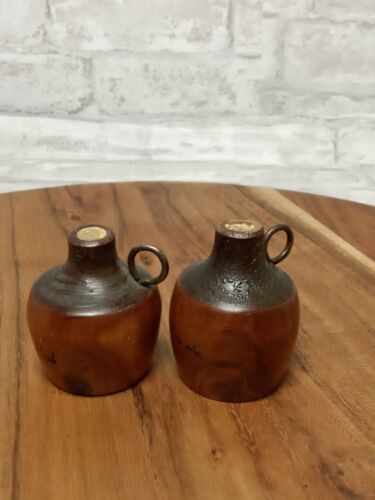 Vintage kleine braune Krüge Holz Kupfer Griff Set (2) - Bild 2 von 6