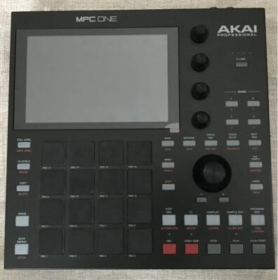 Akai Professional MPC One STANDALONE MUSIC PRODUCTION Beat Pad Synth Engine