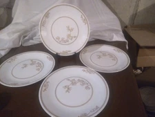 Set Of 4 Corelle Oriental Wood  Dinner Plates White w/ Brown Floral  10 1/4"