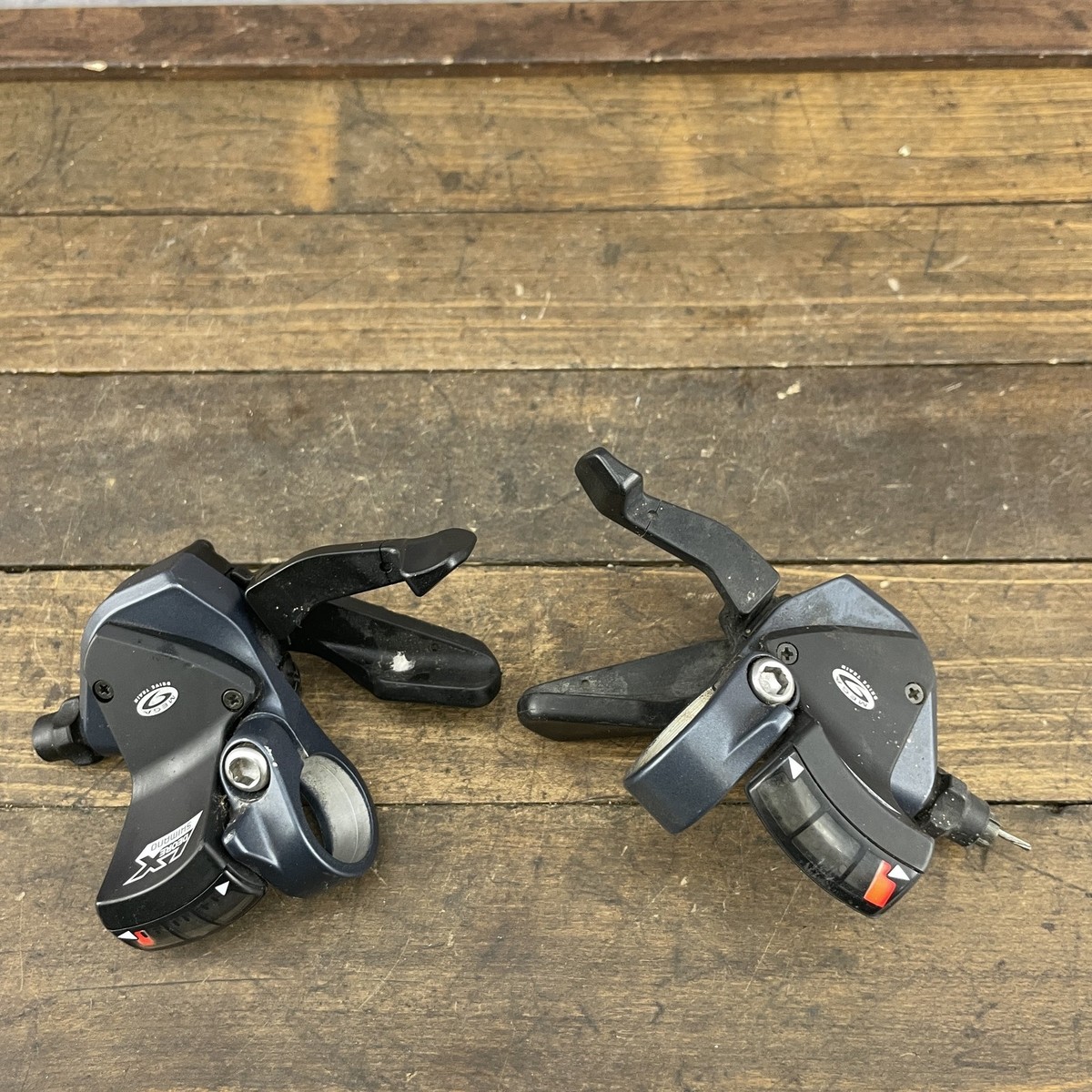 Shimano Deore LX SL-M570 Shifter Set 3x9 9 Speed MTB Rapidfire