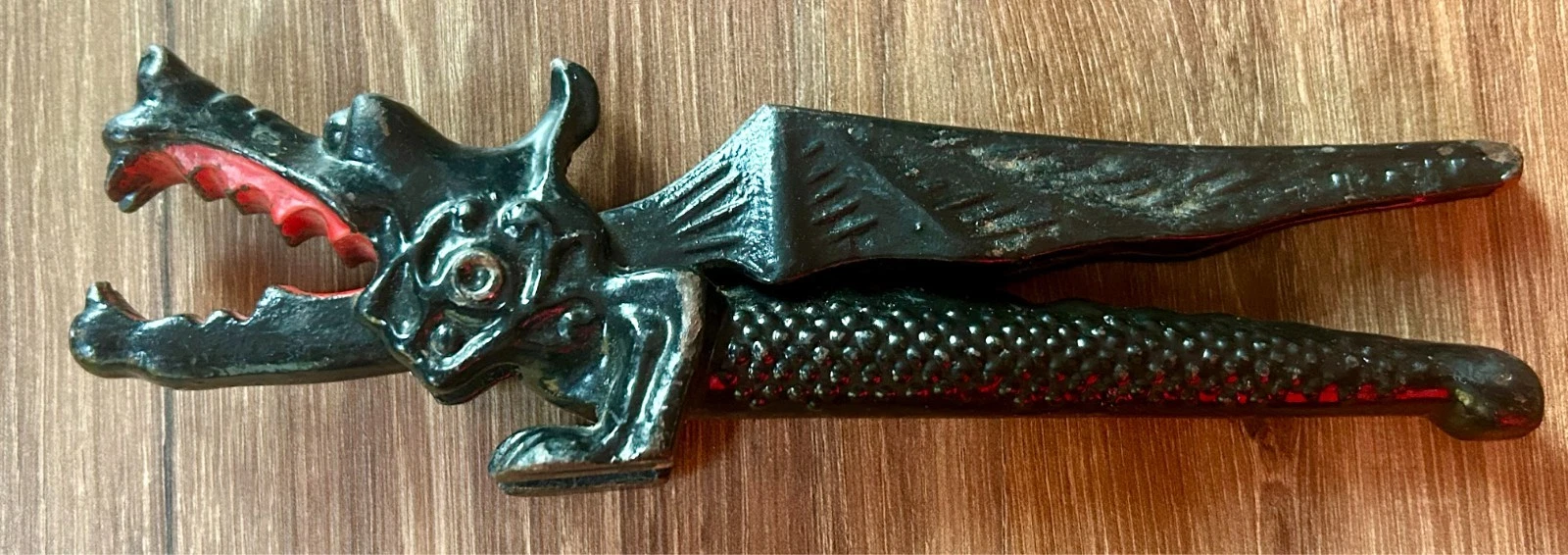 Vintage Cast Iron Nutcracker - LARGE CROCODILE