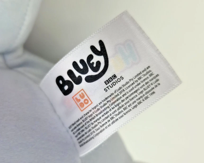 Muffin azulado Hug Mees Squishmallows 10" pelúcia - Imagem 4 de 4