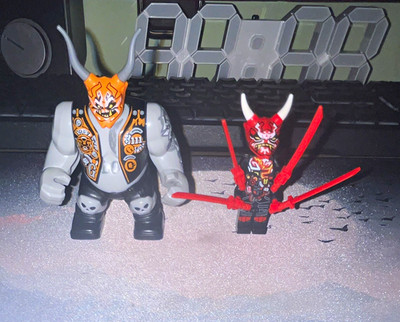 LEGO Ninjago Killow BigFig + Mr. E Oni-Maske Minifigur+Zubehör (Set 70642)