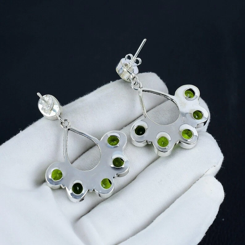 925 Sterling Silver Green Peridot Gemstone Handmade Dangle Earrings Jewelry - Image 4 of 4