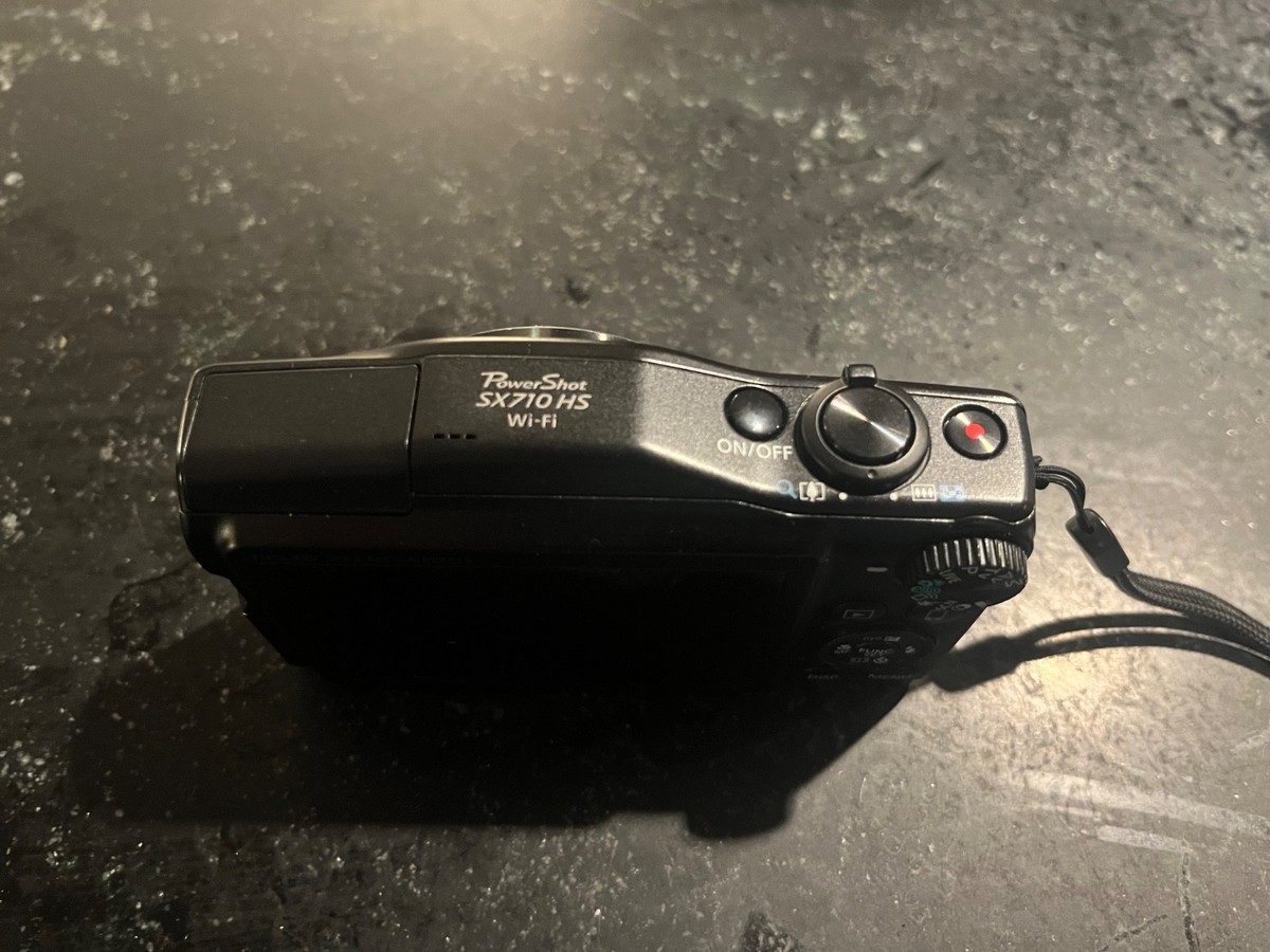 Canon PowerShot SX710 HS 20.3MP Digital Camera - Black for