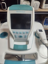 Verathon bvi 9400 bladder scanner with probe, a stand, and a battery