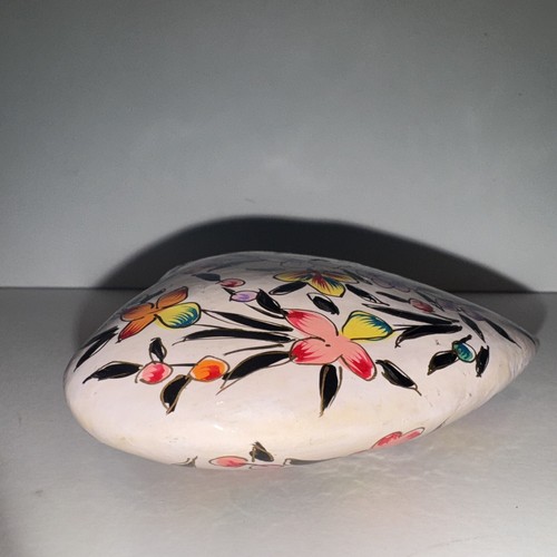 Papel maché floral hecho a mano corazón hinchado marfil con coloridas flores arte artesanía - Imagen 6 de 8
