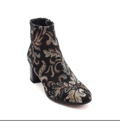 Les Trois Garcons 61350 Multi-Color Tapestry / Leather Zip Ankle Boot 37 / US 7