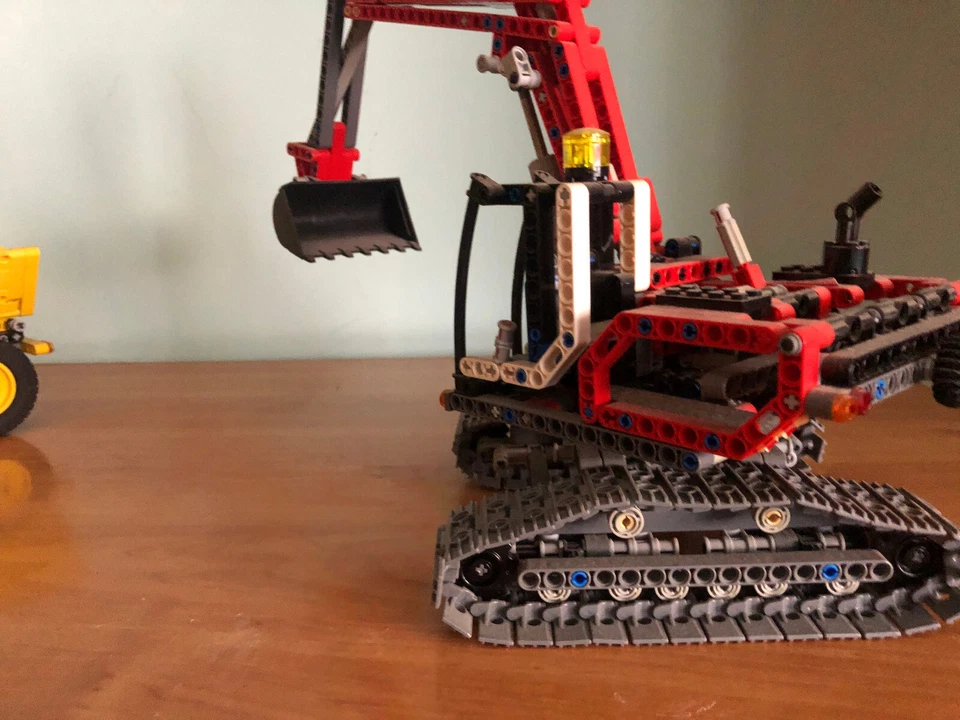 LEGO Technic 8294 Excavator, foto 4 di 5