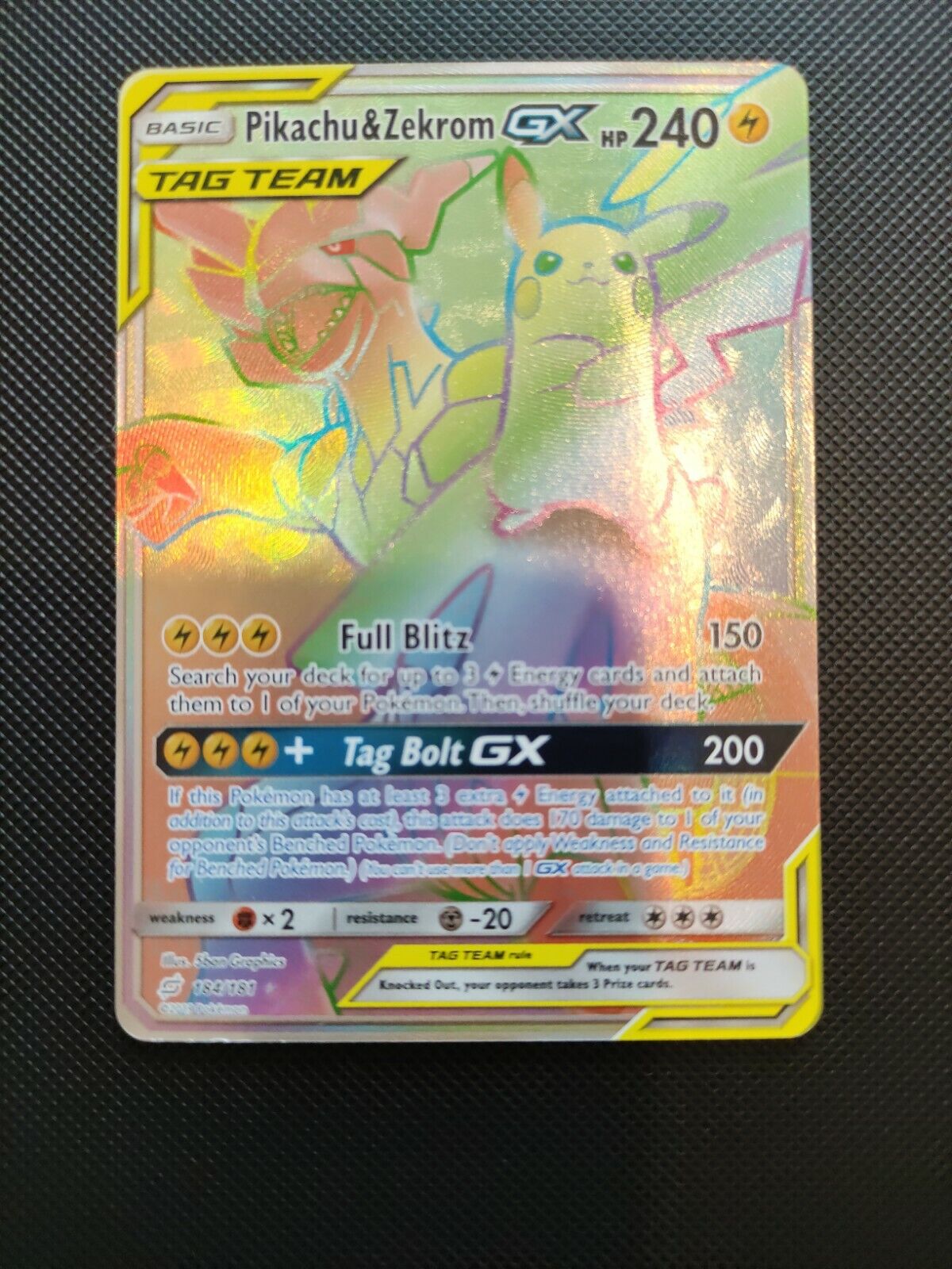 Pokemon Team Up Pikachu e Zekrom GX - 184/181 - Secret Rare :  : Brinquedos e Jogos