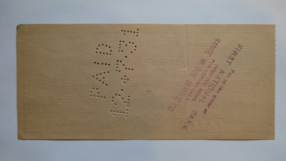 $10 1931 Hibbing Minnesota MN Cancelled Check! First National Bank  - Image 2 of 2