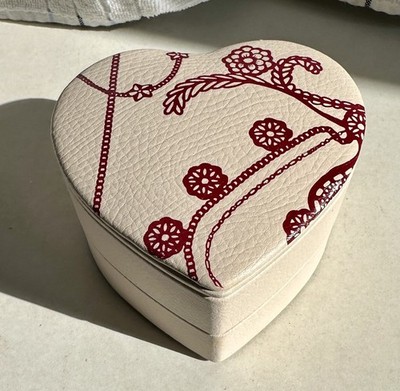 Pandora Heart-Shaped Leather Jewelry Box Travel Case 2-Tiered