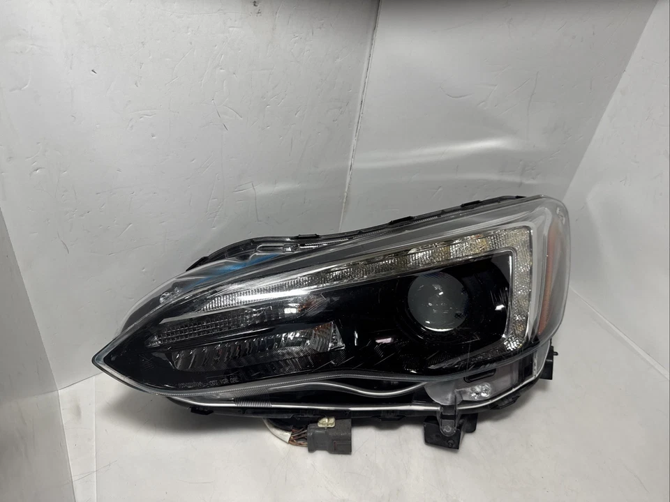 Faro LED negro conductor Subaru Impreza Crosstrek 2017-2019 LH 84002-FL071 Foto 2 de 4