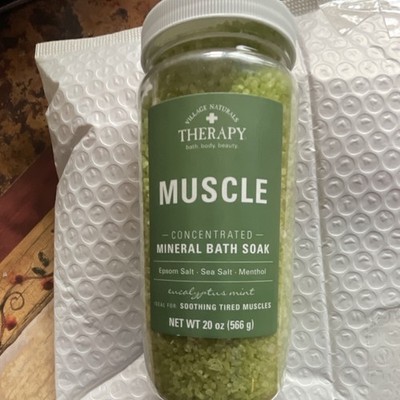 Village Naturals Therapy Mineral Bath Soak Eucalyptus Mint 20 oz Soothing