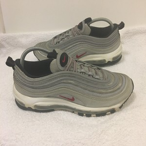 silver nike trainers