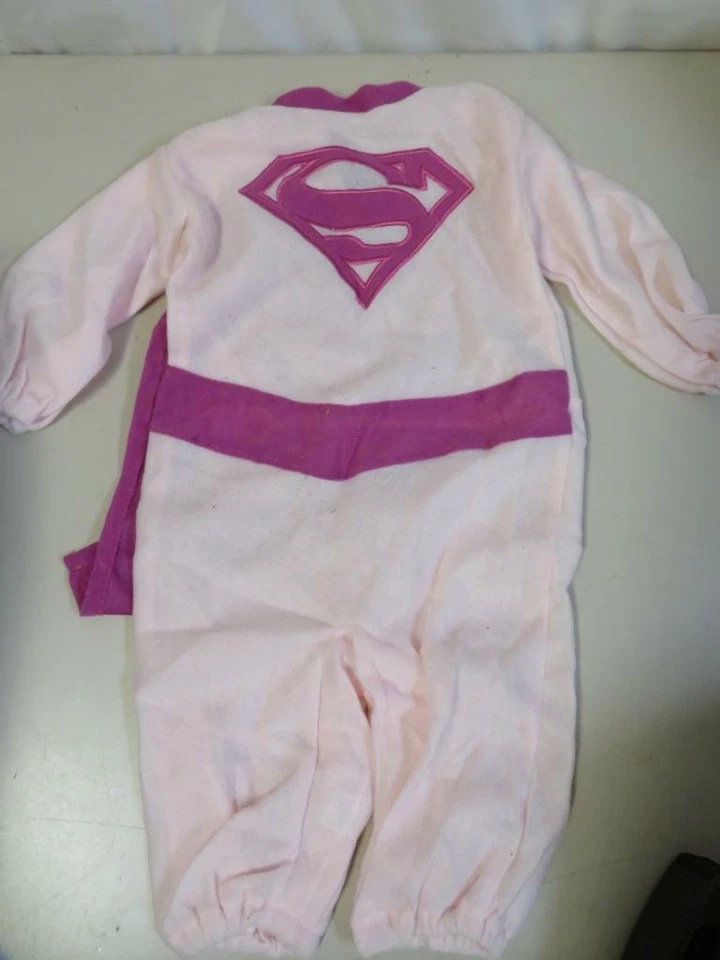 Supergirl Infant Costume Halloween Romper Removable Cape Pink Infant Size 1-2 - Image 4 of 4