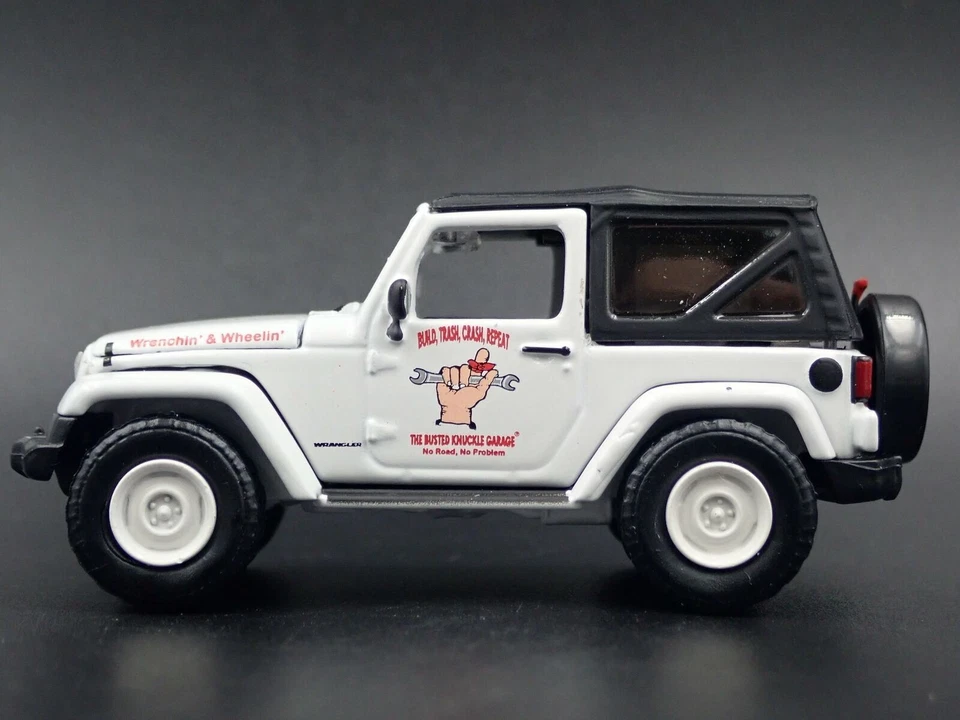 2006 - 2018 JEEP Wrangler JK Sballato Nocca Garage 1/64 Scala Modellino Auto - Immagine 2 di 4