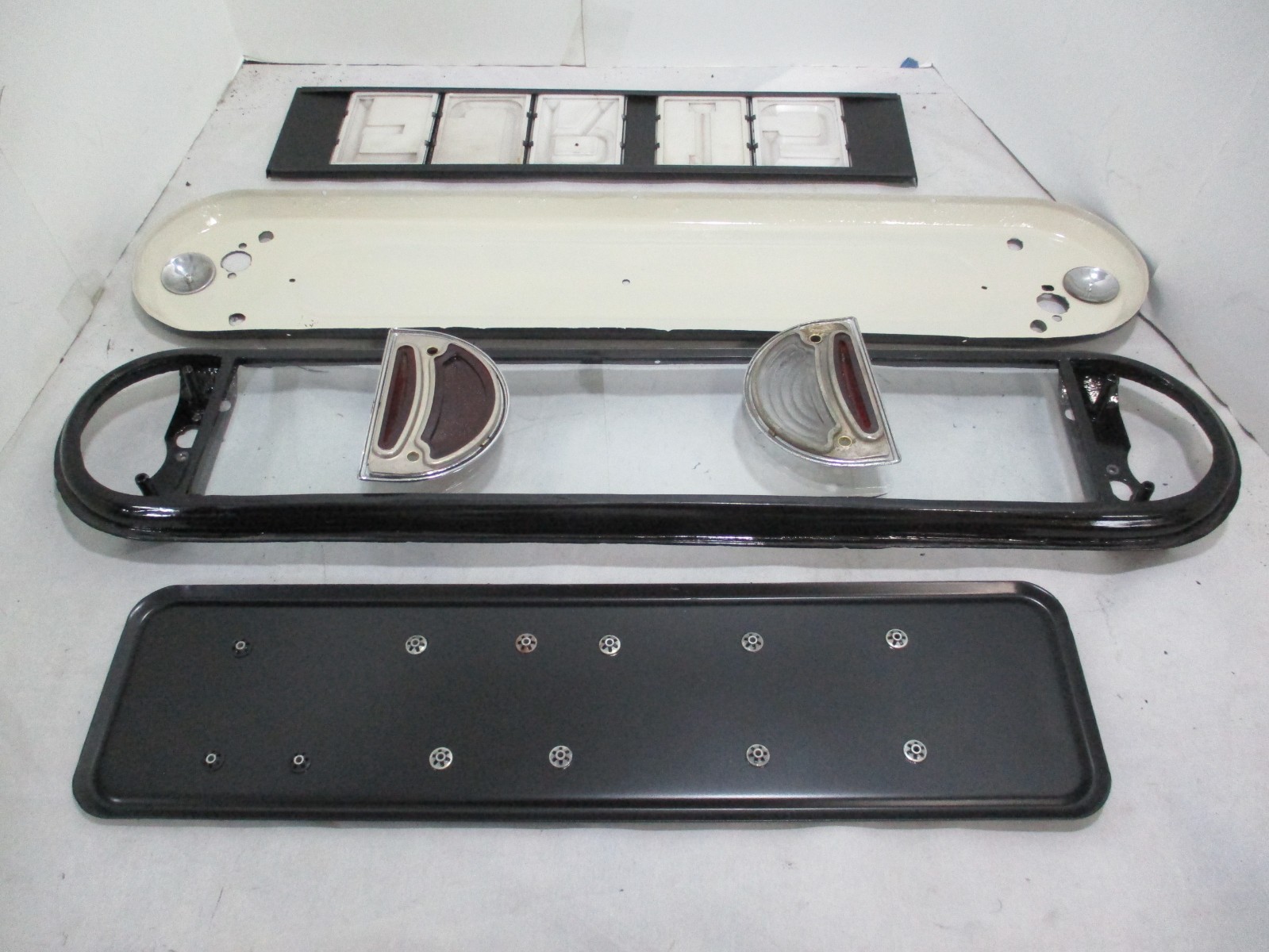 Ace rear number plate set for Rolls-Royce, Bentley Jaguar & English cars