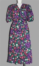 VTG Double Breasted Elastic Waist Purple Roses Floral Lightweight Dress Wm's S/M