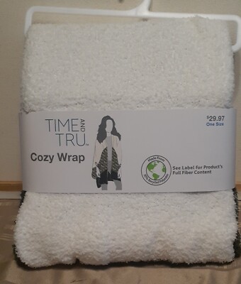 Time & Tru Cozy Wrap WHITE AND GREEN One Size Fits All NWT Extremely Soft!