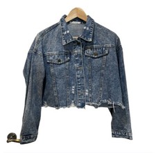 Cherry Koko - Size Medium - 23 Inches -denim Jacket Blue Jeans Buttonup Trucker