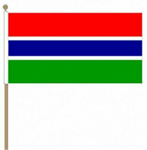 Gambia Duża flaga machająca ręcznie z drewnianym kijem słupowym 18" x 12" - Zdjęcie 1 z 2