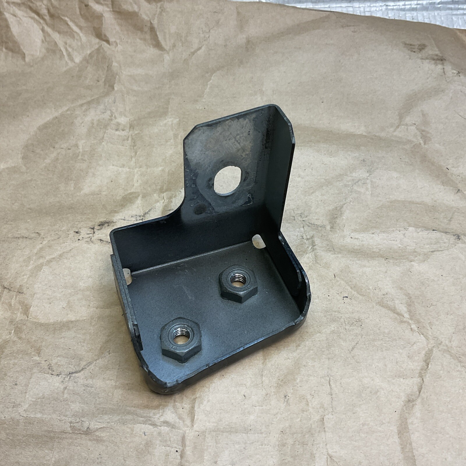 14-17 MASERATI Quattroporte Front Right Fender Holder OEM 22240012