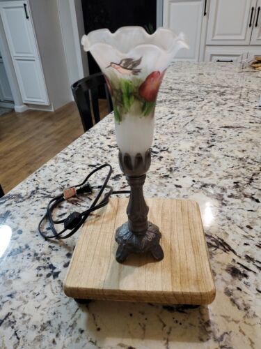 Vintage Tulip Electric Lamp - Picture 1 of 9